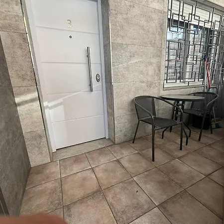 Loft Carihuela Nidos Apartmán *